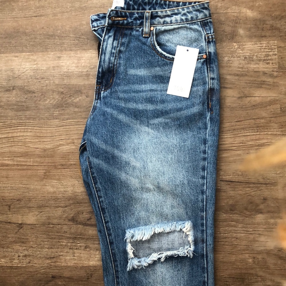Distressed jeans - Picture 5 of 5
